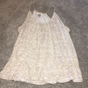 tank top with flower design